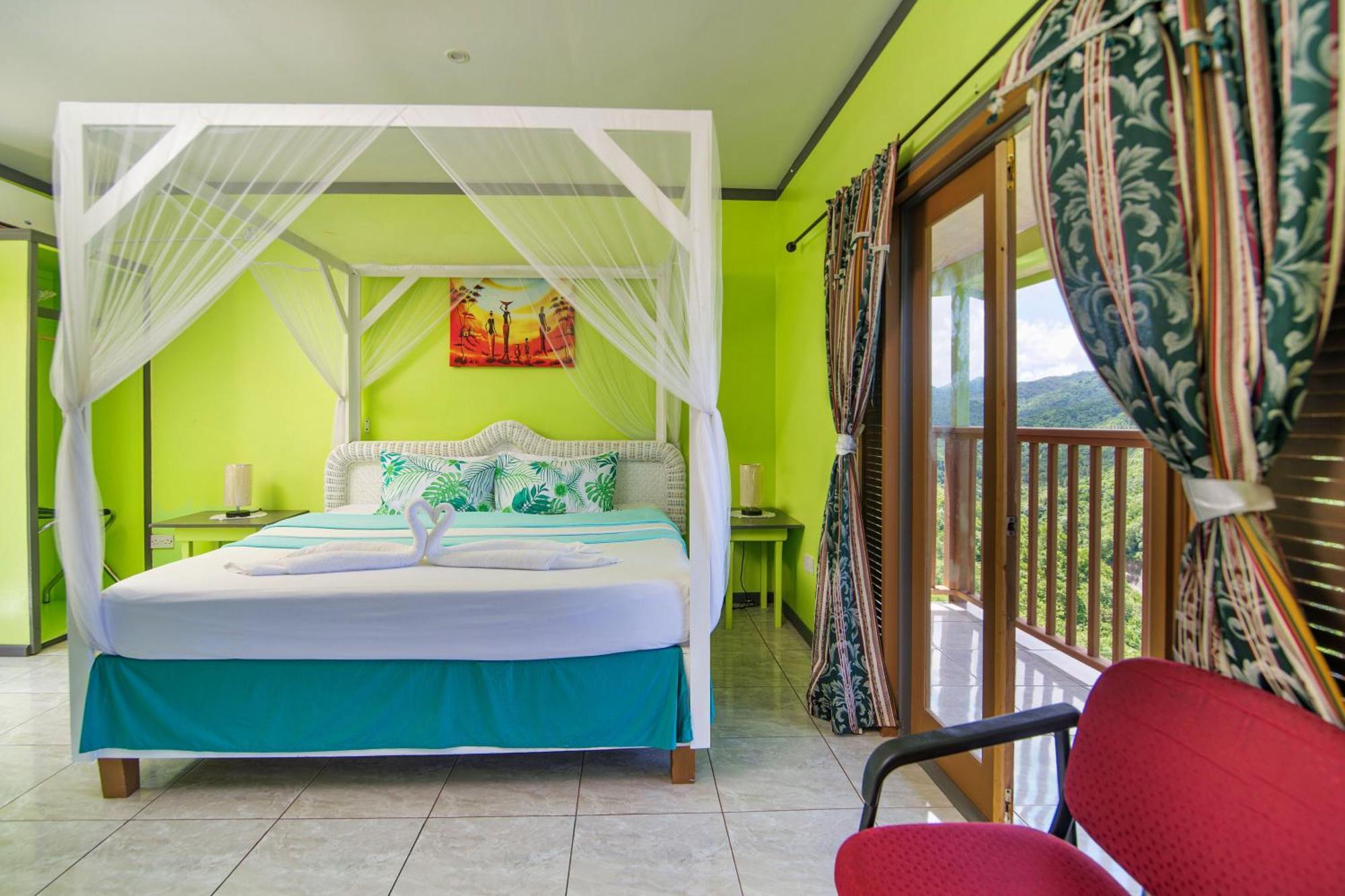 Tropical Paradise View Anse La Raye Buitenkant foto
