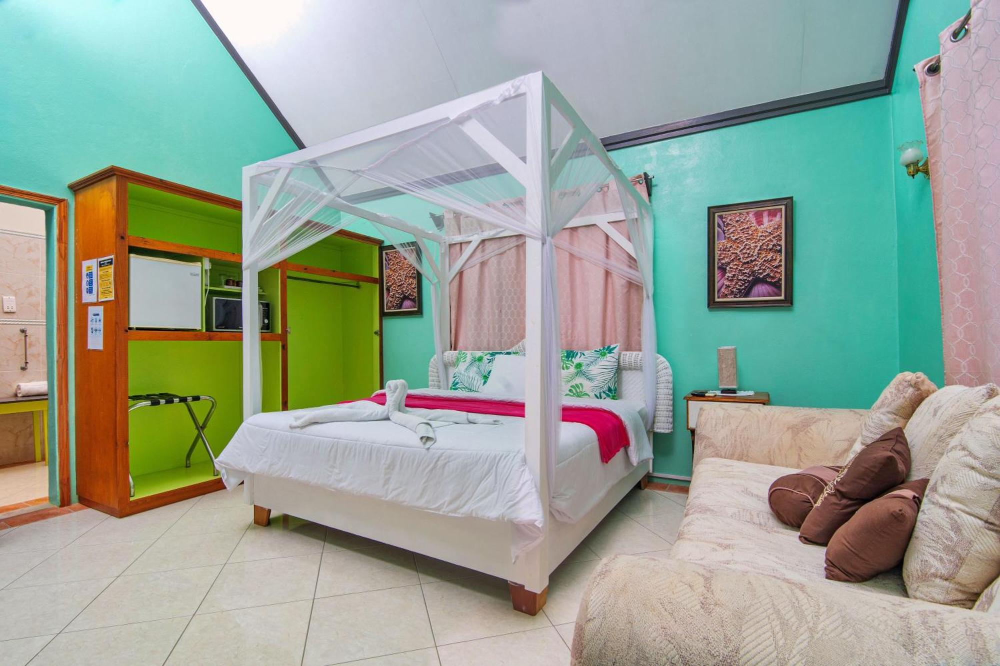 Tropical Paradise View Anse La Raye Buitenkant foto